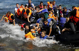 Αποκάλυψη: Η Κομισιόν θέλει να επιστρέψει όλους τους πρόσφυγες στην Ελλάδα... - Φωτογραφία 1