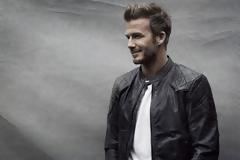 Πολυάσχολος πατέρας ο David Beckham τώρα που η Victoria είναι στην Νέα Υόρκη... [photos]
