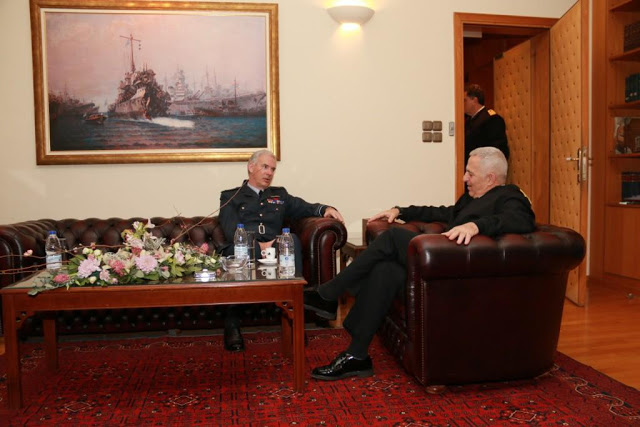 Συνάντηση Αρχηγού ΓΕΕΘΑ με τον Αρχηγό της Πολεμικής Αεροπορίας του Η. Βασιλείου - Φωτογραφία 2