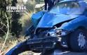 Αυτοκίνητο στο Ναυπλιο καρφώθηκε σε κυπαρίσσι - Φωτογραφία 4