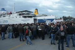 Οι Κρητικοί ήρθαν στην Αθήνα! Ποια διαδρομή θα ακολουθήσουν και που θα πάνε να διαμαρτυρηθούν; [photos]