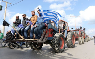 Συνεχίζονται οι αφίξεις των αγροτών στην Αθήνα από τη Δυτική Ελλάδα... - Φωτογραφία 1