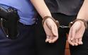 Κιάτο: Συνελήφθη 33χρονη φυγόποινη για υπόθεση ληστείας