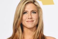 Πως γιόρτασε τα γενέθλια της η Jennifer Aniston; [photos]