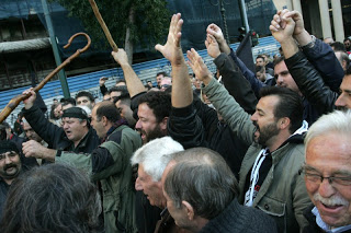 Κι αυτά ήταν μόνο η αρχή: Στις 17:00 το μεγάλο συλλαλητήριο των αγροτών.... - Φωτογραφία 1