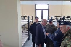 Επίσκεψη ΑΝΥΕΘΑ Δημήτρη Βίτσα στο Κέντρο μετεγκατάστασης προσφύγων στο Σχιστό