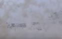 Αυτό δεν το έχετε ξαναδεί: Η γαλλική πόλη Penmarch μέσα σε σύννεφο “σαπουνάδας”
