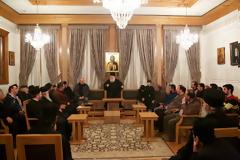 7952 - Επίσκεψη καθηγητών και μαθητών της Αθωνιάδας Σχολής στον Γέροντα Εφραίμ