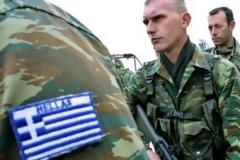 ΚΑΙ ΟΜΩΣ - Αυτός κυβερνά τον Ελληνικό στρατό...;