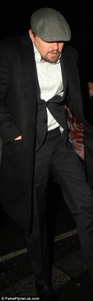 Γιατί κρύβεται ο Leonardo Di Caprio; [photos] - Φωτογραφία 2