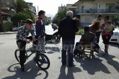 Λαμία: Αυτοκίνητο παραβίασε STOP και χτύπησε μηχανή [photos]