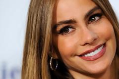 H Sofia Vergara έβαλε φωτιά στη σκηνή των Grammy Awards! [photos]