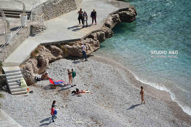 Μικρό καλοκαιράκι στο καταχείμωνο στο Ναύπλιο - Φωτογραφία 2