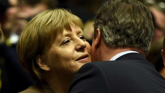 Αυτά έγιναν στη Σύνοδο Κορυφής: Το φιλί στη Μέρκελ και οι συμβουλές στον Τσίπρα... [photos] - Φωτογραφία 2