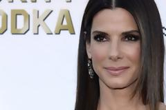 Αυτός είναι ο νέος έρωτας της Sandra Bullock! [photos]