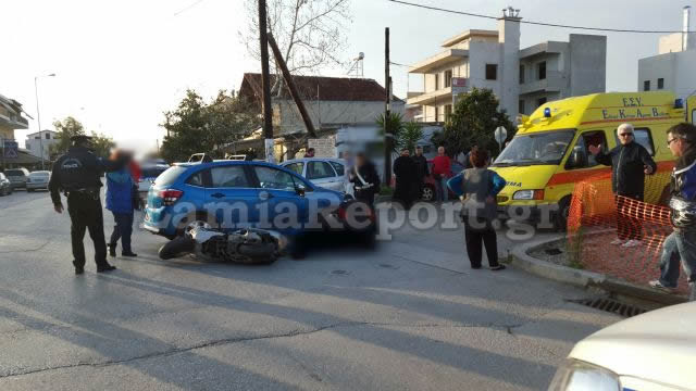 Λαμία: Παραβίασε STOP και χτύπησε κοπέλα με μηχανάκι [photo] - Φωτογραφία 2