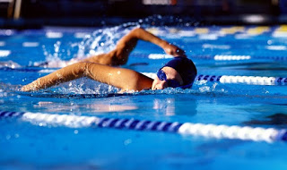 Το τρέξιμο ή η κολύμβηση καίει περισσότερες θερμίδες; - Φωτογραφία 1