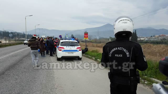 ΕΝΑ ΑΠΕΡΑΝΤΟ HOTSPOT: Γέμισε πρόσφυγες η Ελλάδα - Ξεκινούν με τα πόδια για τα σύνορα με τα Σκόπια [ΣΥΓΚΛΟΝΙΣΤΙΚΕΣ ΕΙΚΟΝΕΣ] - Φωτογραφία 10