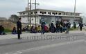 ΕΝΑ ΑΠΕΡΑΝΤΟ HOTSPOT: Γέμισε πρόσφυγες η Ελλάδα - Ξεκινούν με τα πόδια για τα σύνορα με τα Σκόπια [ΣΥΓΚΛΟΝΙΣΤΙΚΕΣ ΕΙΚΟΝΕΣ] - Φωτογραφία 8