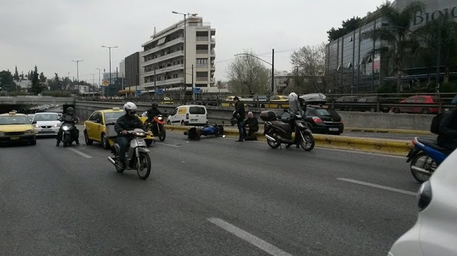 Φωτογραφίες ΑΝΑΓΝΩΣΤΗ από το σοβαρό τροχαίο στην Κηφισίας νωρίτερα - Φωτογραφία 4