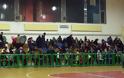 300 προσφυγές έφτασαν στο γυμναστήριο των Τρικάλων