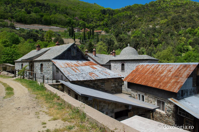 8012 - Στην Αγιοπαυλίτικη Λακκοσκήτη με τον φακό του Silviu Cluci - Φωτογραφία 22