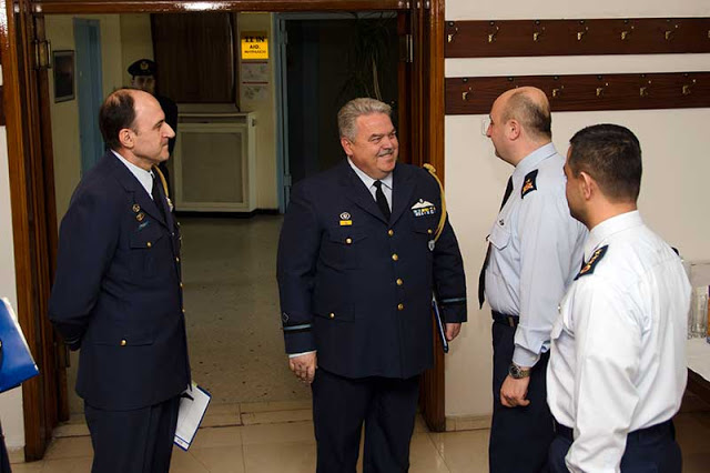 Επίσκεψη Τουρκικής Στρατιωτικής Αντιπροσωπείας στο ΓΕΑ και στη ΣΙ - Φωτογραφία 3
