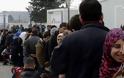 «Ασφυξία» στην Ειδομένη - 5.500 πρόσφυγες περιμένουν να περάσουν στην ουδέτερη ζώνη