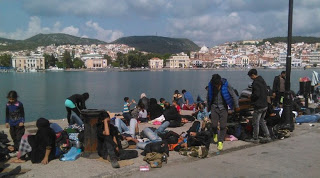 Πάνω από πέντε εκατ. Έλληνες πρόσφεραν βοήθεια στους πρόσφυγες - Φωτογραφία 1