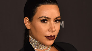 Ποιος κάνει μήνυση στην Kim Kardashian; [photo] - Φωτογραφία 1