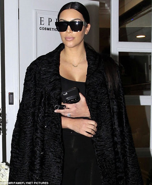 Ποιος κάνει μήνυση στην Kim Kardashian; [photo] - Φωτογραφία 3