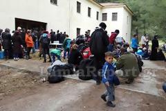 Λαμία: Έφθασαν οι πρώτοι πρόσφυγες στις Θερμοπύλες [photos]