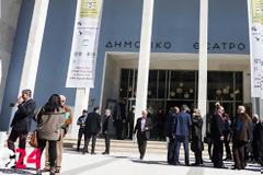Πλημμύρισε η Λαμία με…Σαρακατσαναίους [photo+video]