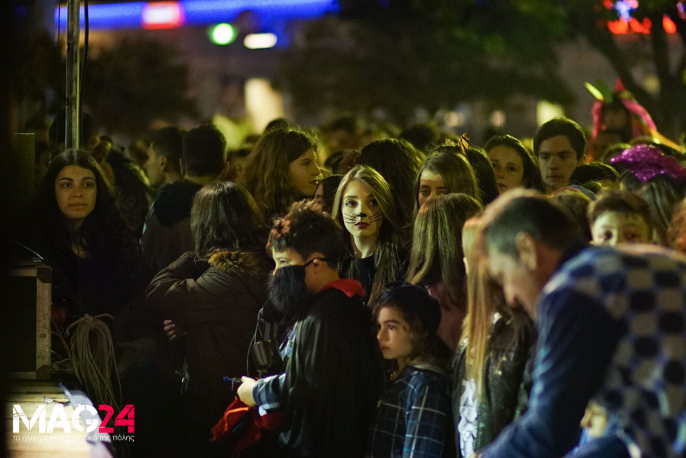 Ξεκίνησε το Καρναβάλι της Λαμίας - Δείτε ΦΩΤΟΓΡΑΦΙΕΣ από την πλατεία Πάρκου - Φωτογραφία 17