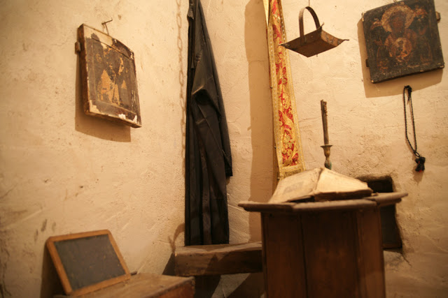 Περιήγηση στο κρυφό σχολειό της Μονής Γηρομερίου στη Θεσπρωτία, που δεν είναι μύθος, αλλά ήταν πραγματικότητα - Φωτογραφία 7