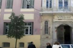 Ελεύθερος ο 45χρονος με τον όρο να μην πλησιάσει γυναίκα και γιο... [photos]