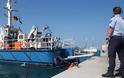 Spiegel: Τα γερμανικά σκάφη στο Αιγαίο έχουν εντολή να παραδίδουν τους πρόσφυγες στην Ελλάδα και όχι την Τουρκία