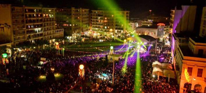 30.000 καρναβαλιστές στην Πάτρα- Κορυφώνεται το φαντασμαγορικό θέαμα - Φωτογραφία 5