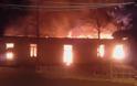 Κάηκε ολοσχερώς το πνευματικό κέντρο Νεοχωρούδας σε προσπάθεια κλοπής [photos] - Φωτογραφία 2