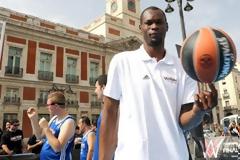 Η... ΠΡΟΚΛΗΣΗ ΤΟΥ ΠΕΤΓΟΥΕΪ ΣΤΟΝ ΡΟΜΠΕΡΤΟ! (PHOTOS)