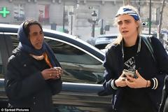 Τι έκανε η Cara Delevigne όταν μια γυναίκα της ζήτησε λεφτά για να αγοράσει φαγητό; [photos]