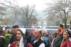 120 μέτρα κοντοσούβλι στην Αμφίκλεια! [photo]