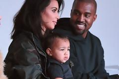 Οικογενειακή βόλτα για την Kim Kardashian και τον Kanye West... [photos]