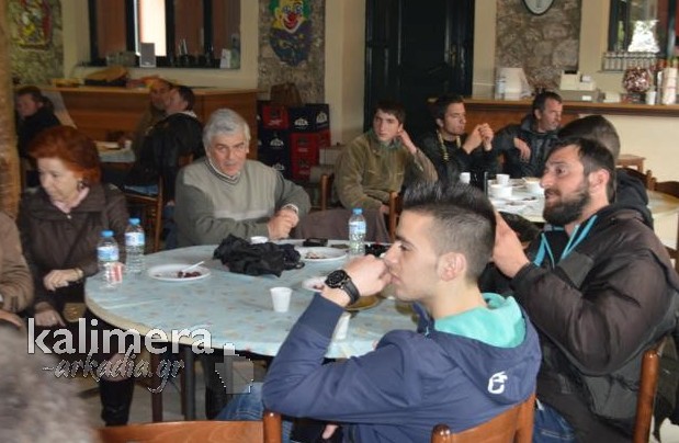 Κούλουμα στην βροχερή Τρίπολη, με λαγάνα, φασολάδα και … κλαρίνο! [photos+video] - Φωτογραφία 4