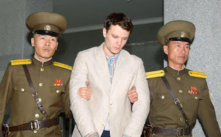 Ποια είναι η ποινή του Αμερικανού φοιτητή για τα εγκλήματα του στη Βόρεια Κορέα; - Φωτογραφία 1
