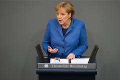 ΜΕΡΚΕΛ: Η ΠΡΟΣΦΥΓΙΚΗ ΚΡΙΣΗ ΣΤΗΝ ΕΛΛΑΔΑ ΑΦΟΡΑ ΟΛΗ ΤΗΝ ΕΥΡΩΠΗ