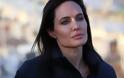 Η Angelina Jolie στη Μυτιλήνη...Τι υποσχέθηκε να κάνει;