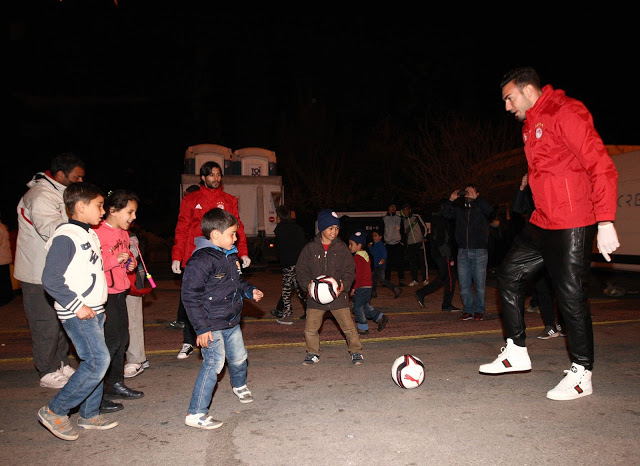 ΡΟΜΠΕΡΤΟ ΚΑΙ ΤΣΟΡΙ ΕΔΩΣΑΝ... ΠΑΣΑ ΖΩΗΣ (VIDEO & PHOTOS) - Φωτογραφία 2