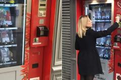 Σε λειτουργία ο πρώτος αυτόματος πωλητής κρέατος στο Παρίσι - Αεροστεγη πακέτα όλο το 24ωρο