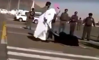 Σοκαριστικές εικόνες: Αυτή είναι η πραγματική ζωή στη Σαουδική Αραβία... [photos] - Φωτογραφία 1